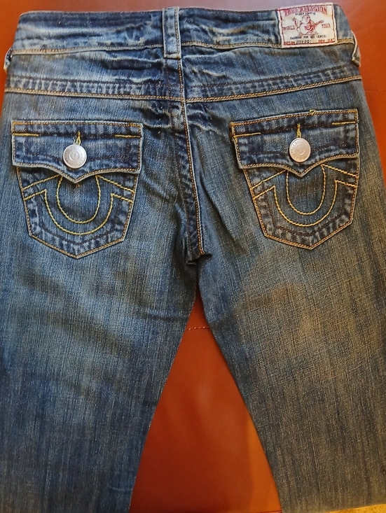 True Religion Denim - True Religion Ladie's Joey Big T "Dusty Road"  Flare Leg Jeans Size:6